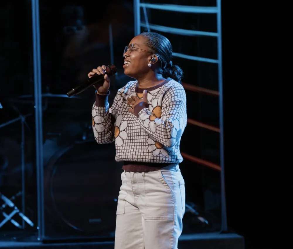 Worship singer leading on stage at Nuvo Church in Columbus, Ohio